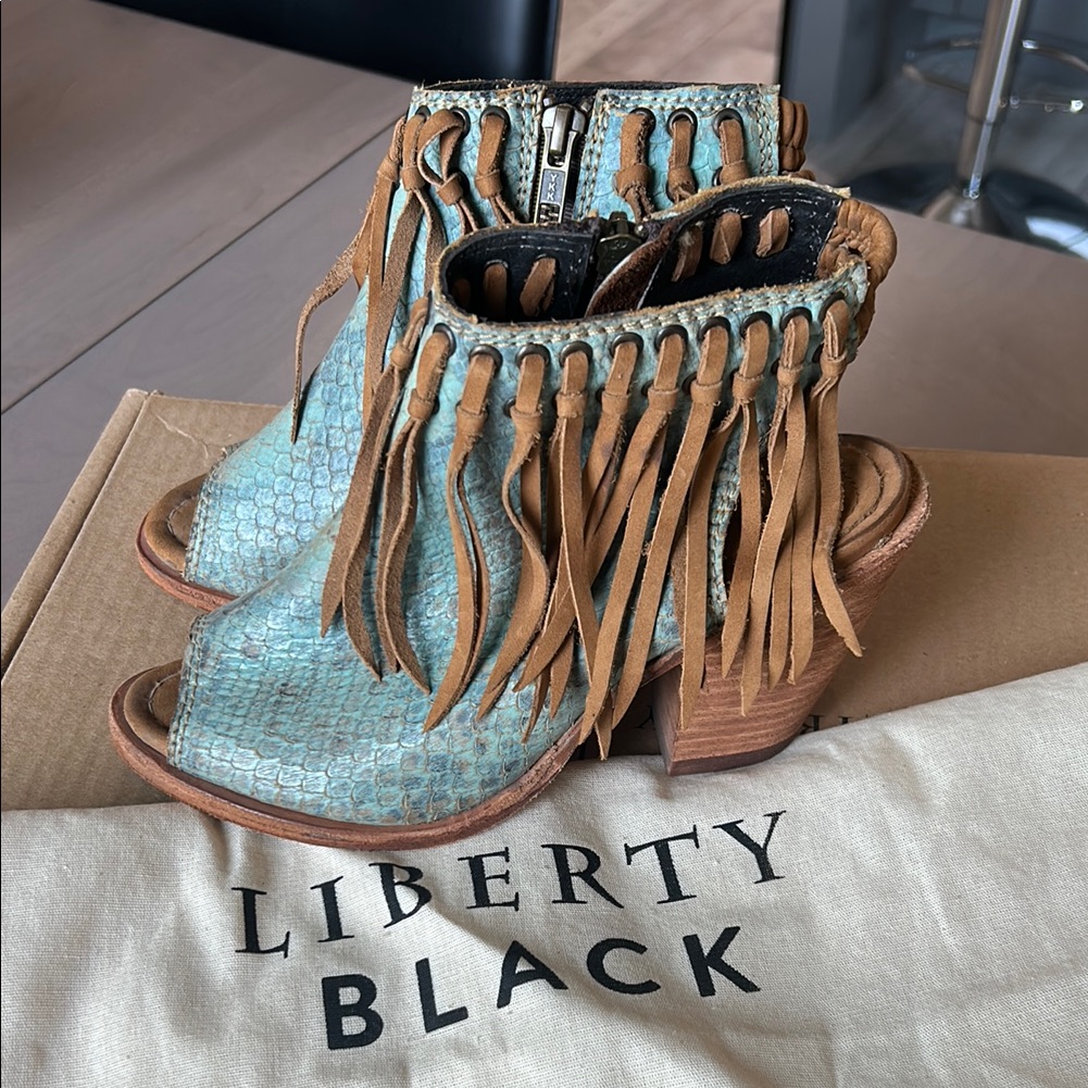 Liberty Black Ankle Boots Blue Tan Fringe